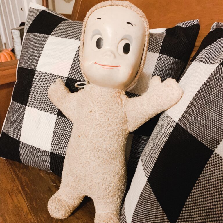 Vintage casper doll