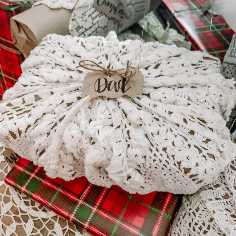 Example of a doily cinch sack wrap